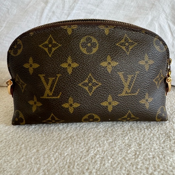 Louis Vuitton Cosmetic Pouch - Picture 1 of 11